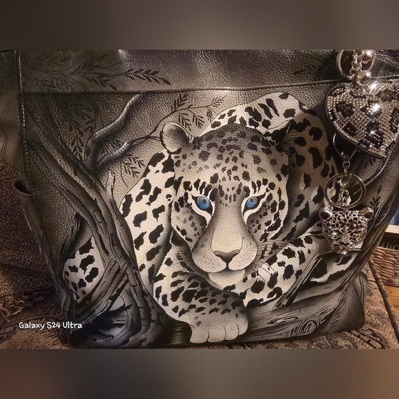 Meet your Posher, Cheri - Picture 7 of 16